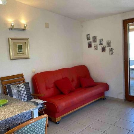 Ferienwohnung Apartman Toma Slatine Exterior foto