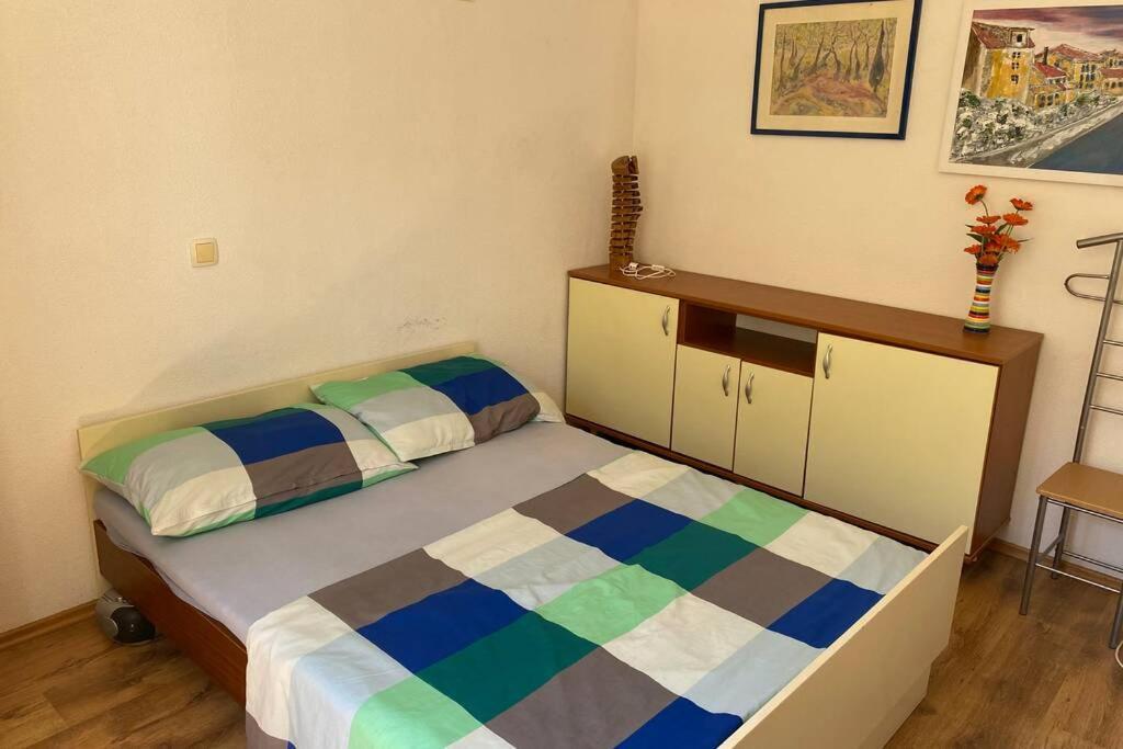 Ferienwohnung Apartman Toma Slatine Exterior foto